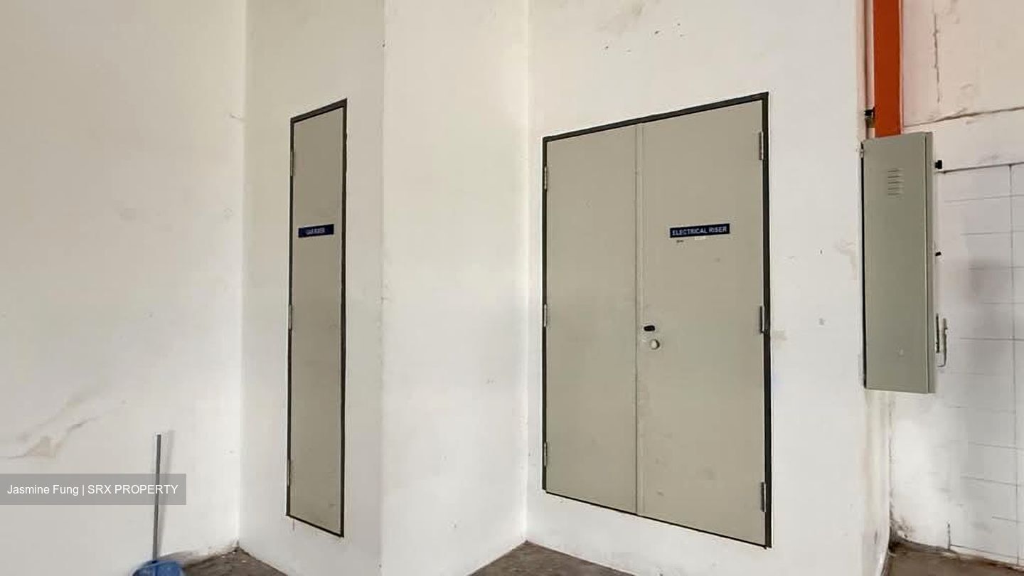 Senoko Industrial Estate (D27), Warehouse #604858231